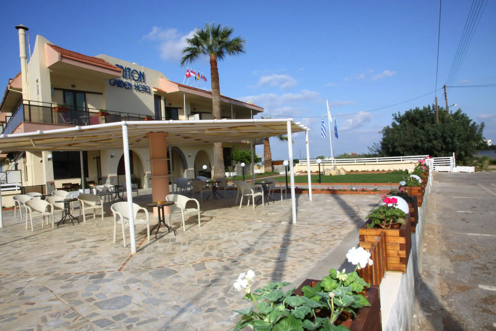 Triton Garden Hotel