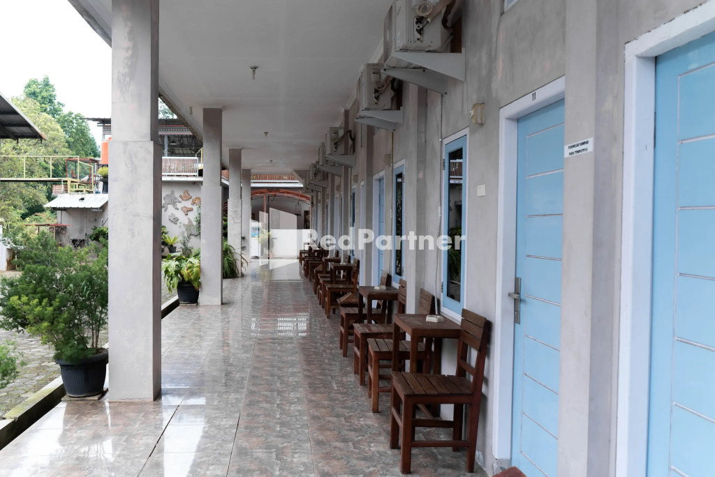 Pondok Kelapa Homestay near Unila Lampung RedPartner