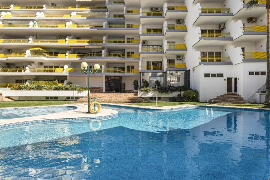 Alcharb - Modern Studio - Vilamoura center