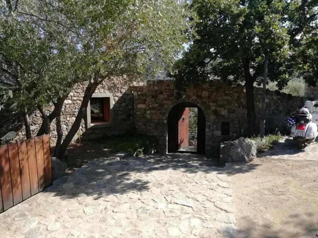 Clos Olivella