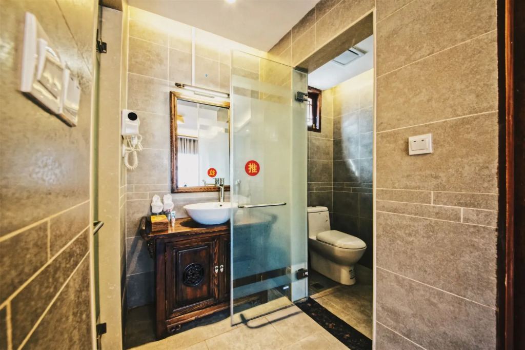 Lijiang Fulin Inn