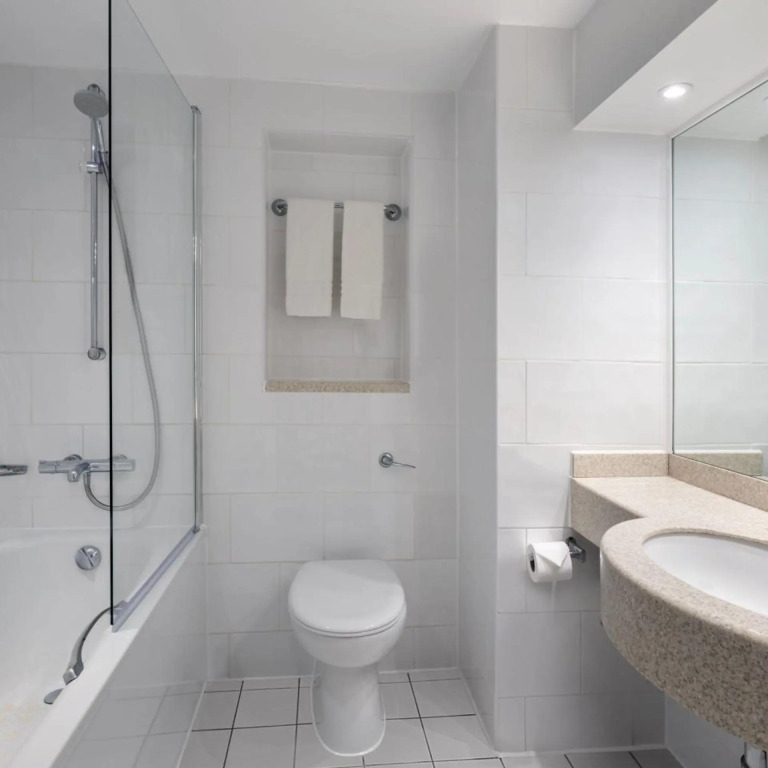 Delta Hotels by Marriott Swindon