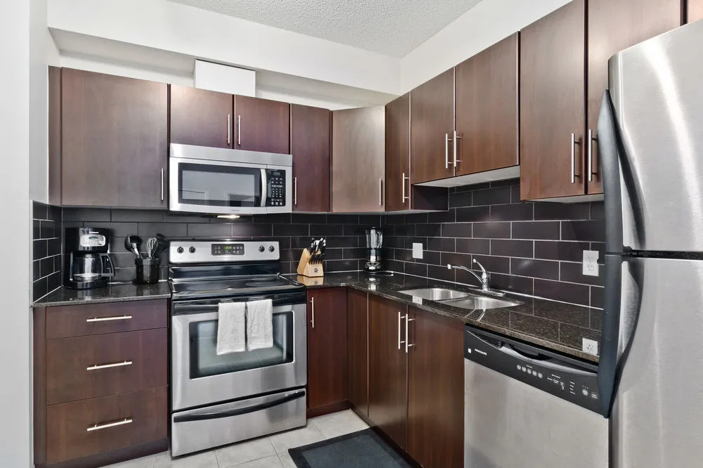Suite Digs Riverfront