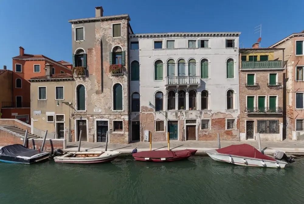 Tolentini Canal View Apartment
