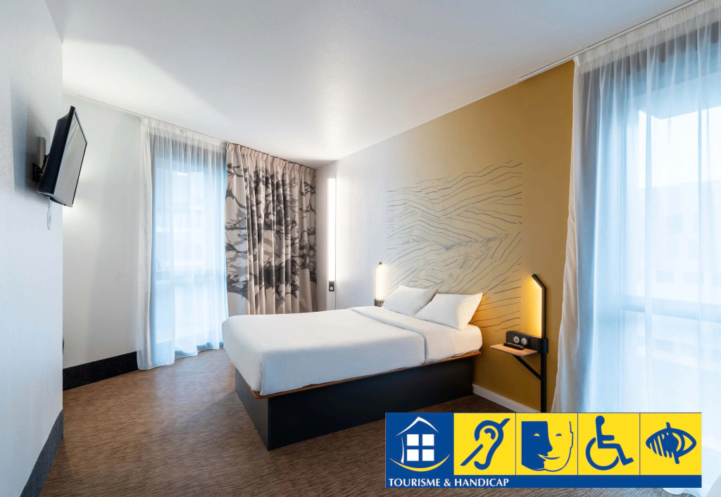B&B HOTEL Lille Villeneuve dAscq Grand Stade 3 étoiles