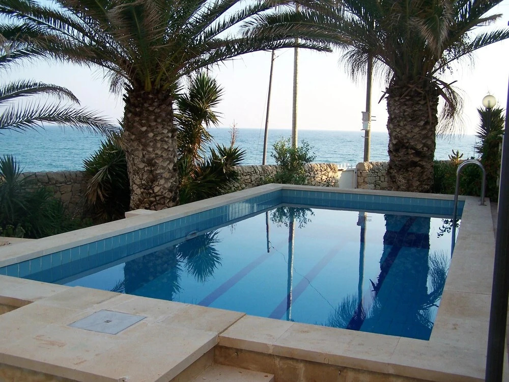 Villa With 5 Bedrooms in Vittoria, With Wonderful sea View, Private Pool, Enclosed Garden Near the Beach