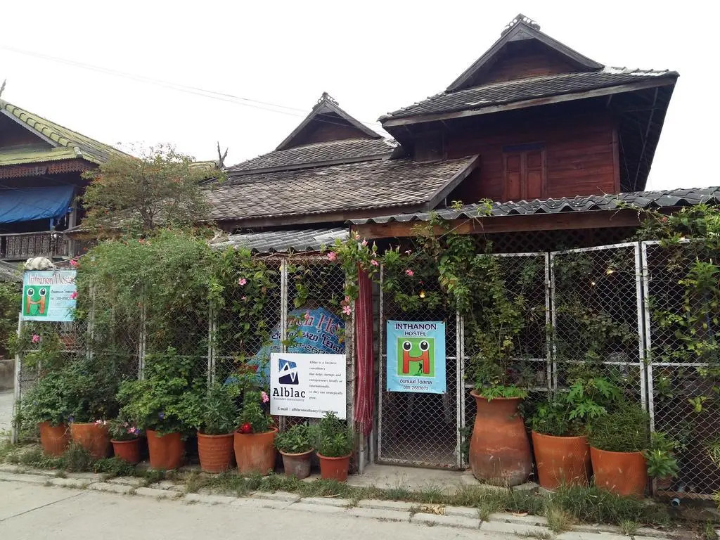 Inthanon Hostel - Adults Only