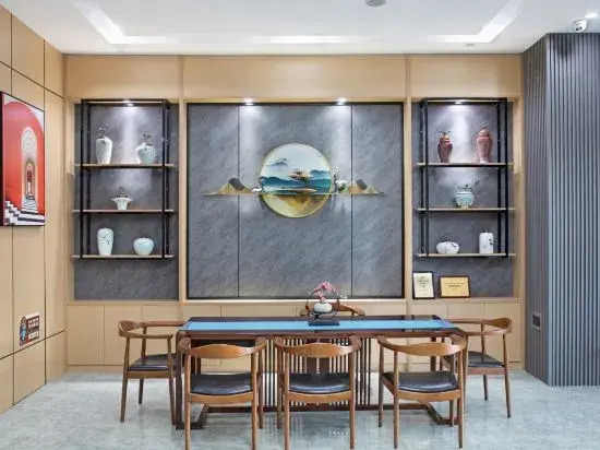 Jiujiantang Yijin Hotel