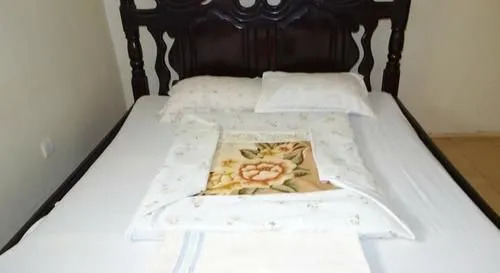 Yahoo Guesthouse