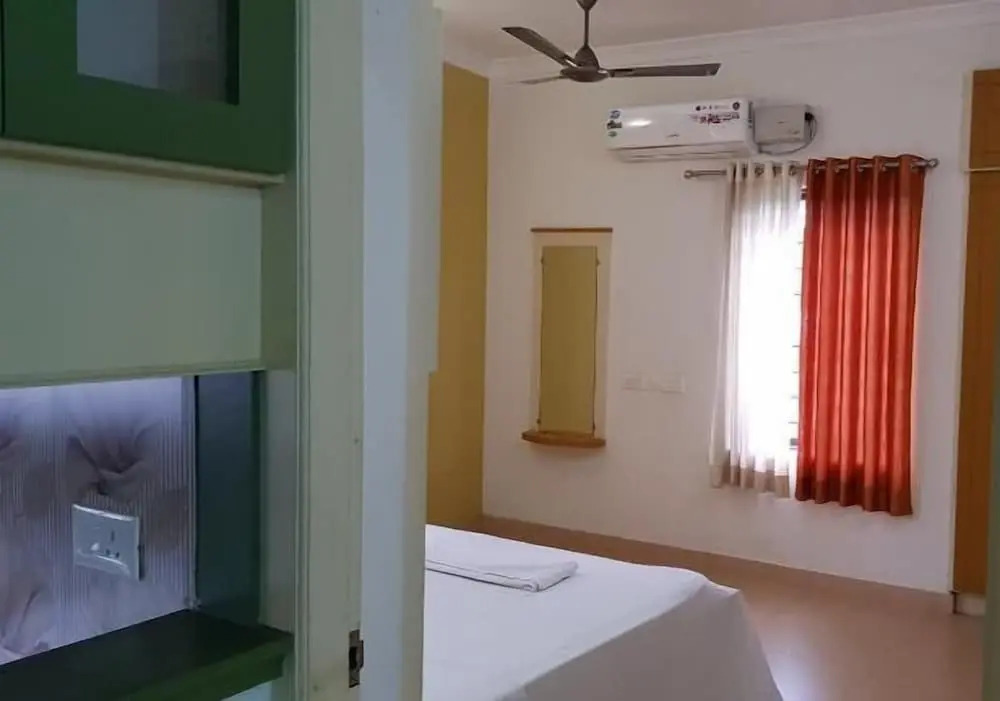 SHALOM RESIDENCY