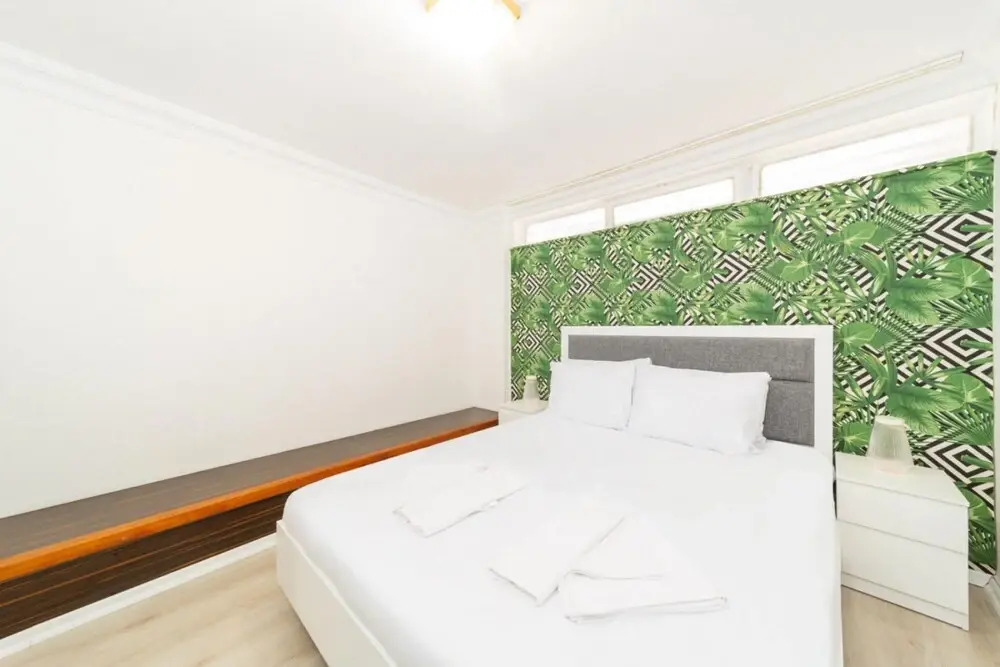 Pleasant House With Private Garden in Kaleici