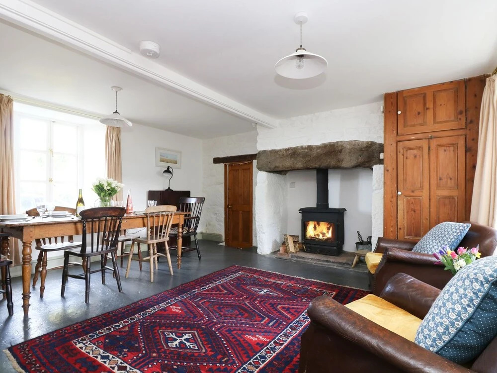 Trevowhan House
