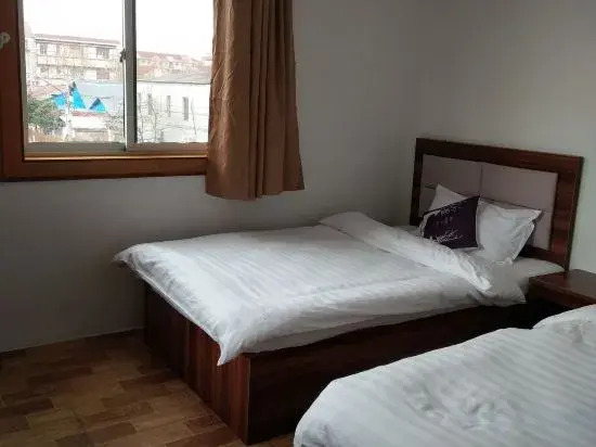 Qunyu Hostel