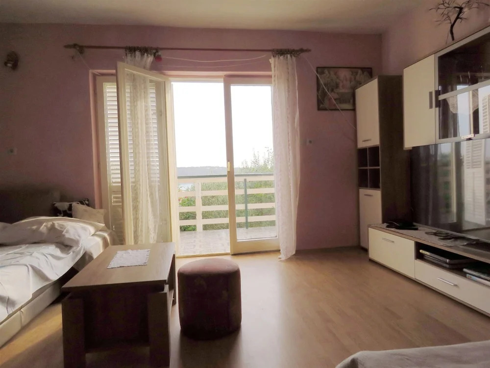Apartments Opsenica Barbat