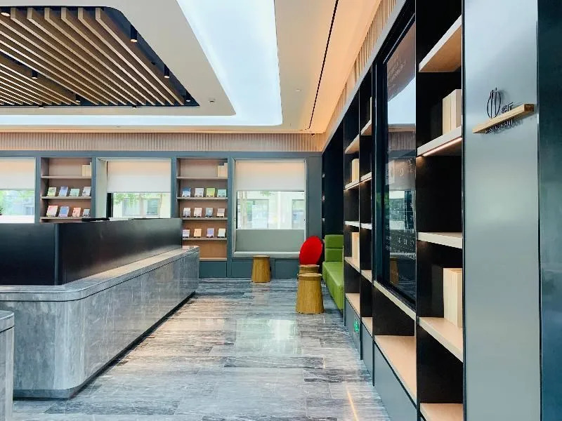Orange Hotel Shanghai Meilong Wanhui International Plaza