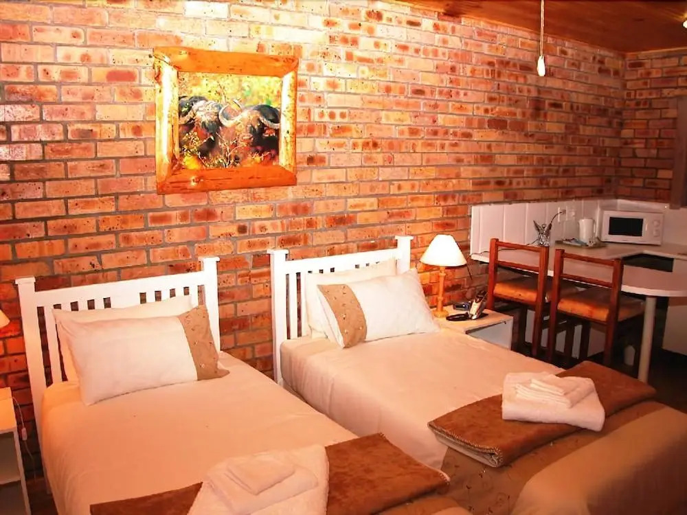 Highlands Lodge Guest House