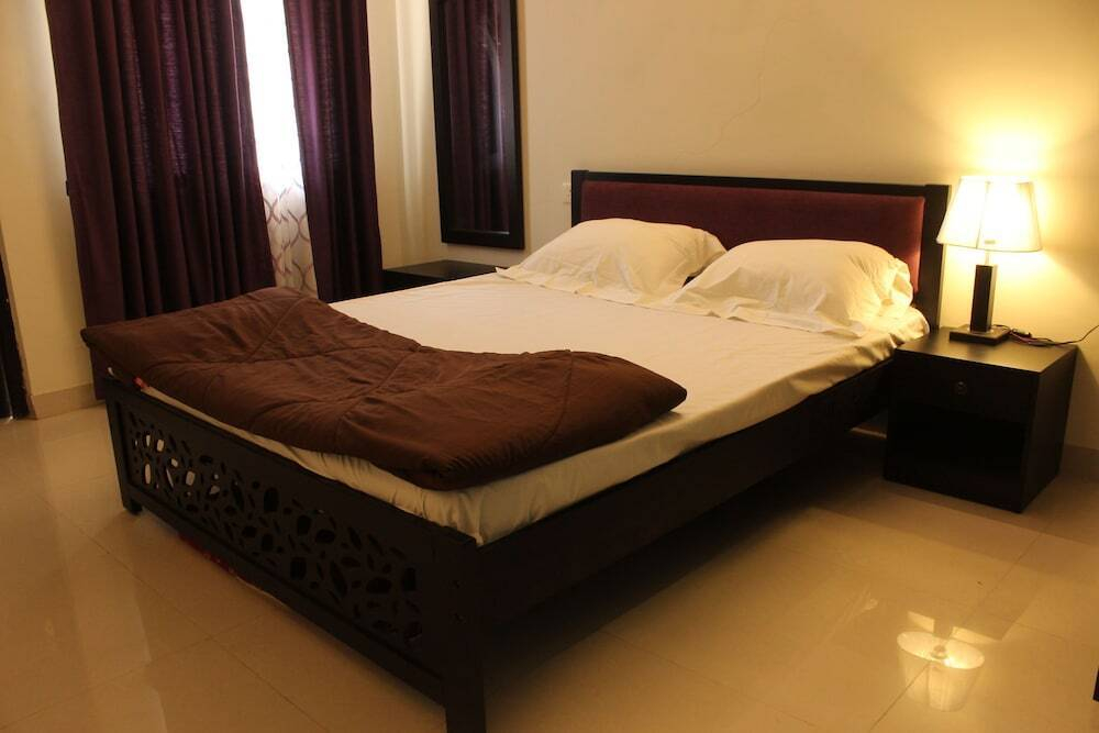 OYO Home 9283 1 BHK Near Lpk Club Candolim