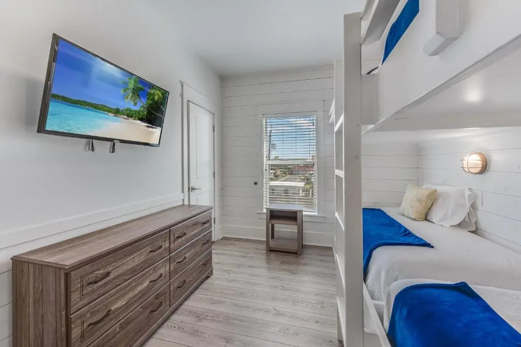 Old Town Unit 16 2 Bedroom Cottage