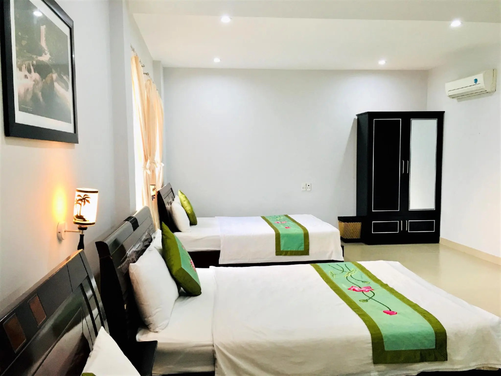 Hung Vuong Hotel