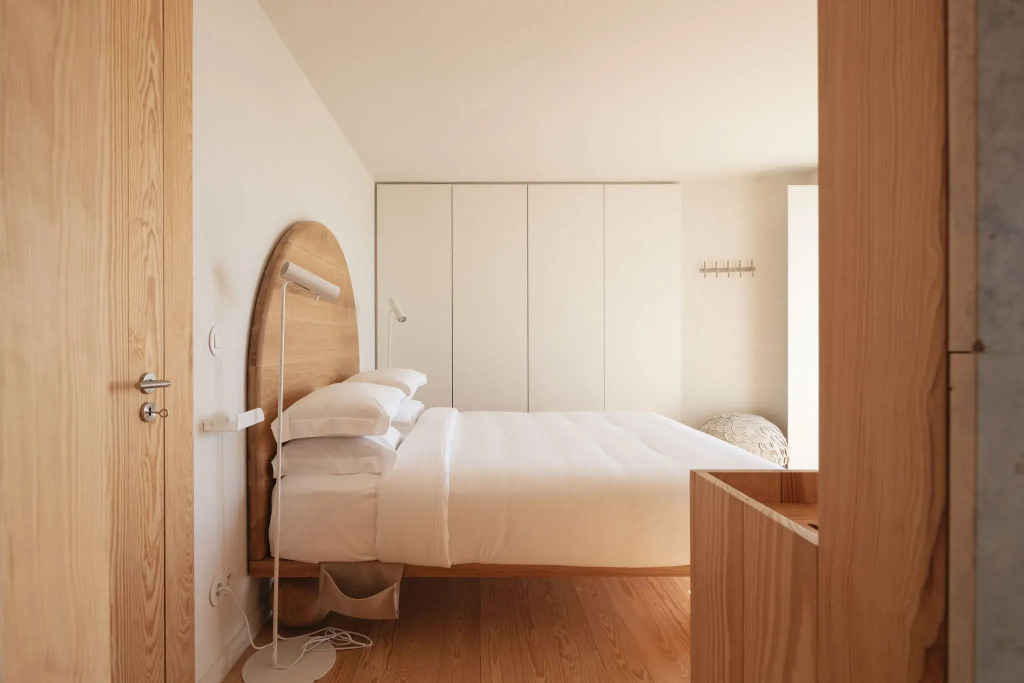 LIOZ Hotel & Apartments