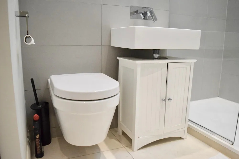 Modern 1 Bedroom Kensington Flat With Roof Terrace
