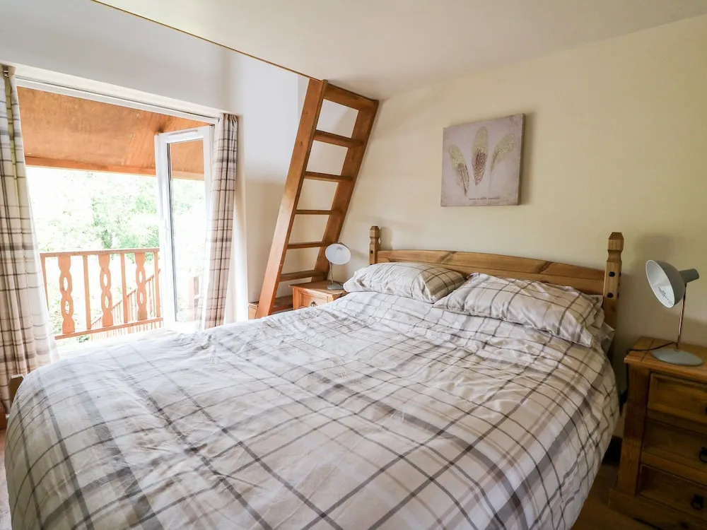 Ynys Cottage