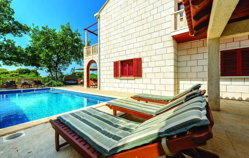 Villa Anka