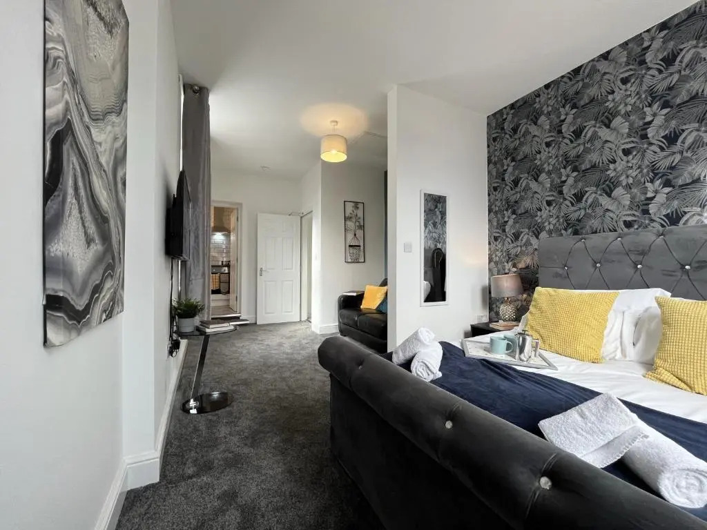 Modern 1 bed studios for comfy stay in Preston