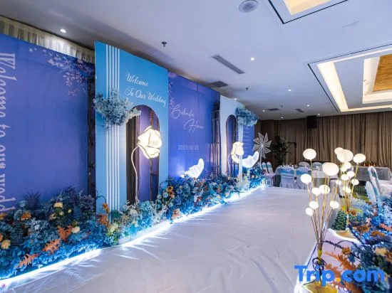 Kashi  Hotel