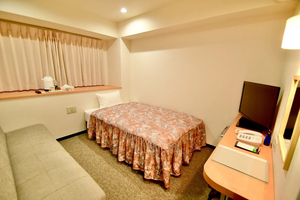 Himeji Ekimae Universal Hotel Minamiguchi
