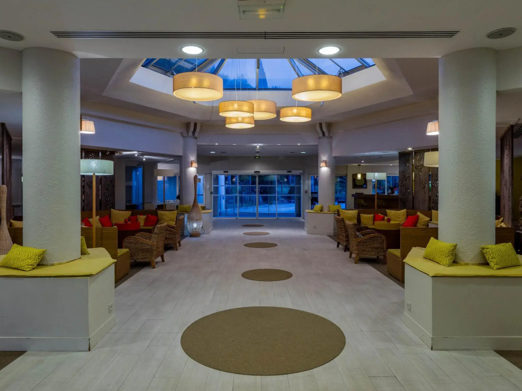 Latitudes Hotel Golf De L'esterel