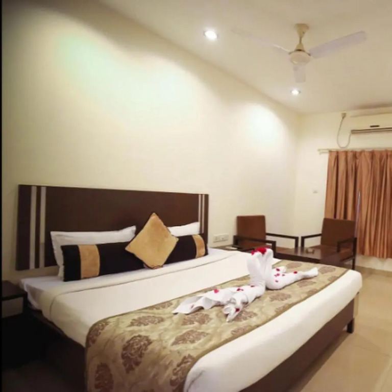 Regency Square Hotel