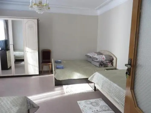 Guest House on Suvorova