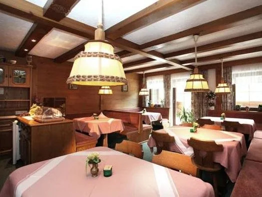 Apart Hotel Arno