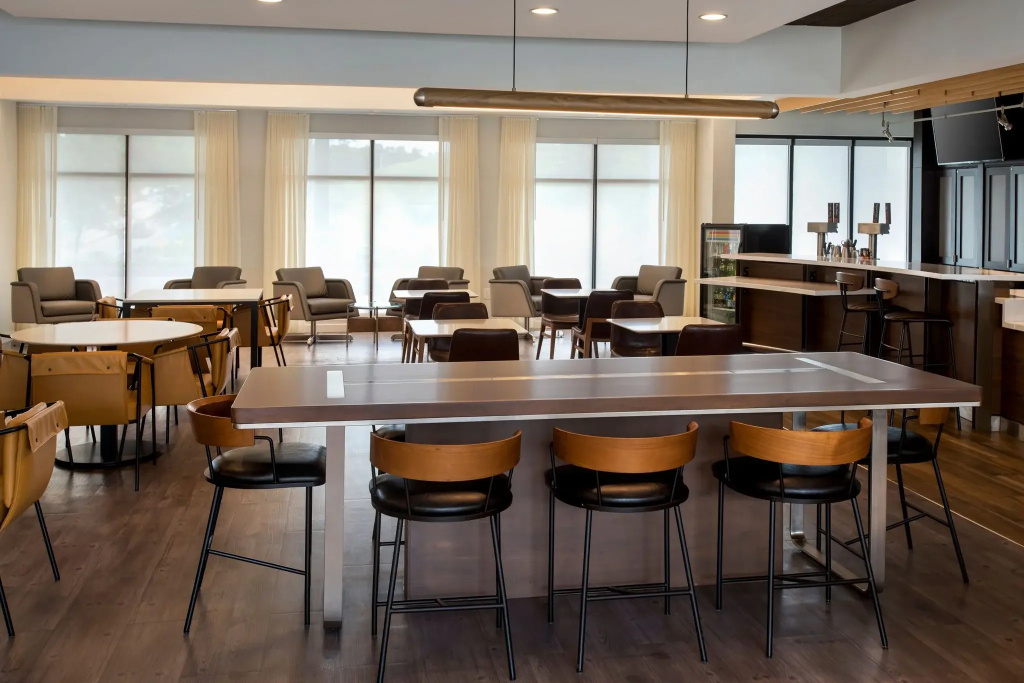 Courtyard by Marriott Rye