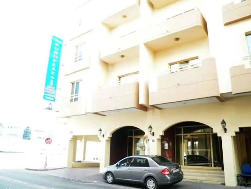 Euro Plaza Apartments