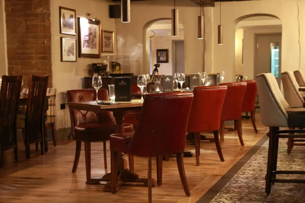 Crown Hotel