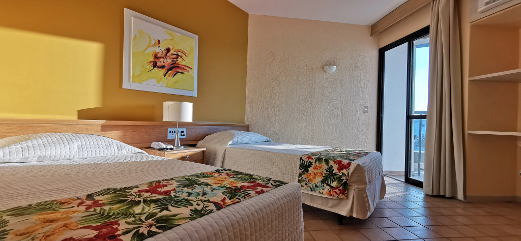 Ingleses Praia Hotel
