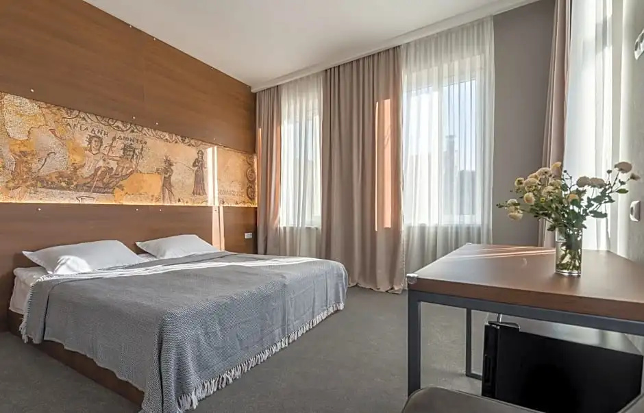 Hotel History • სასტუმრო ისტორია