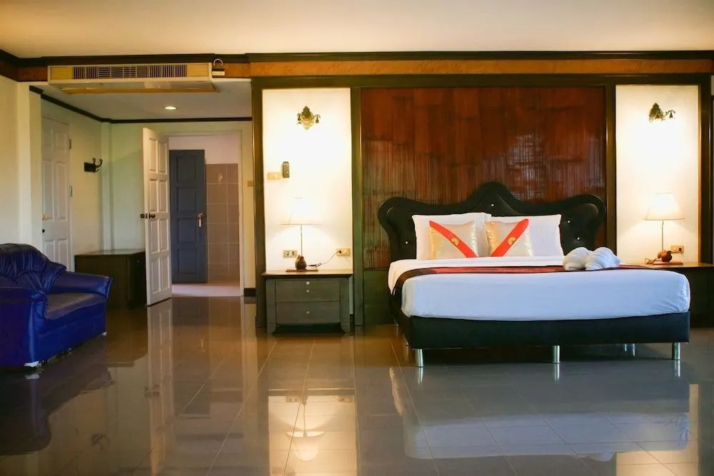 Baanrai Riverkwai Resort