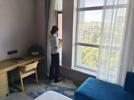 Jiasheng Holiday Hotel