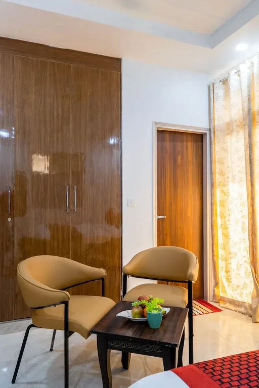 Hotel Park Tree I Sec-63A I Noida I Couple Friendly and Corporate Rooms available