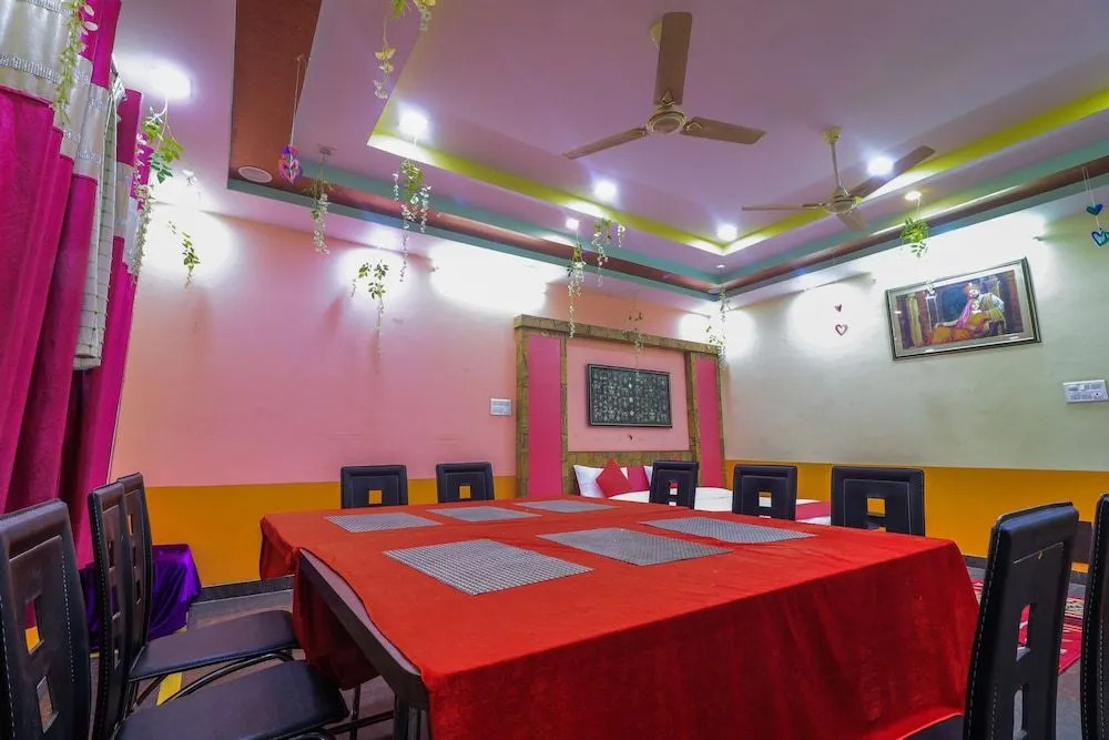 OYO 24596 Hotel Hill View