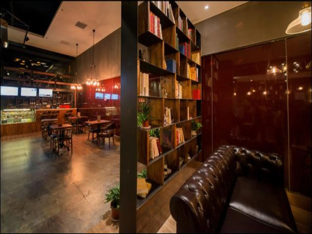 James Joyce Coffee Hotel Suzhou Mudu Subway Station Branch