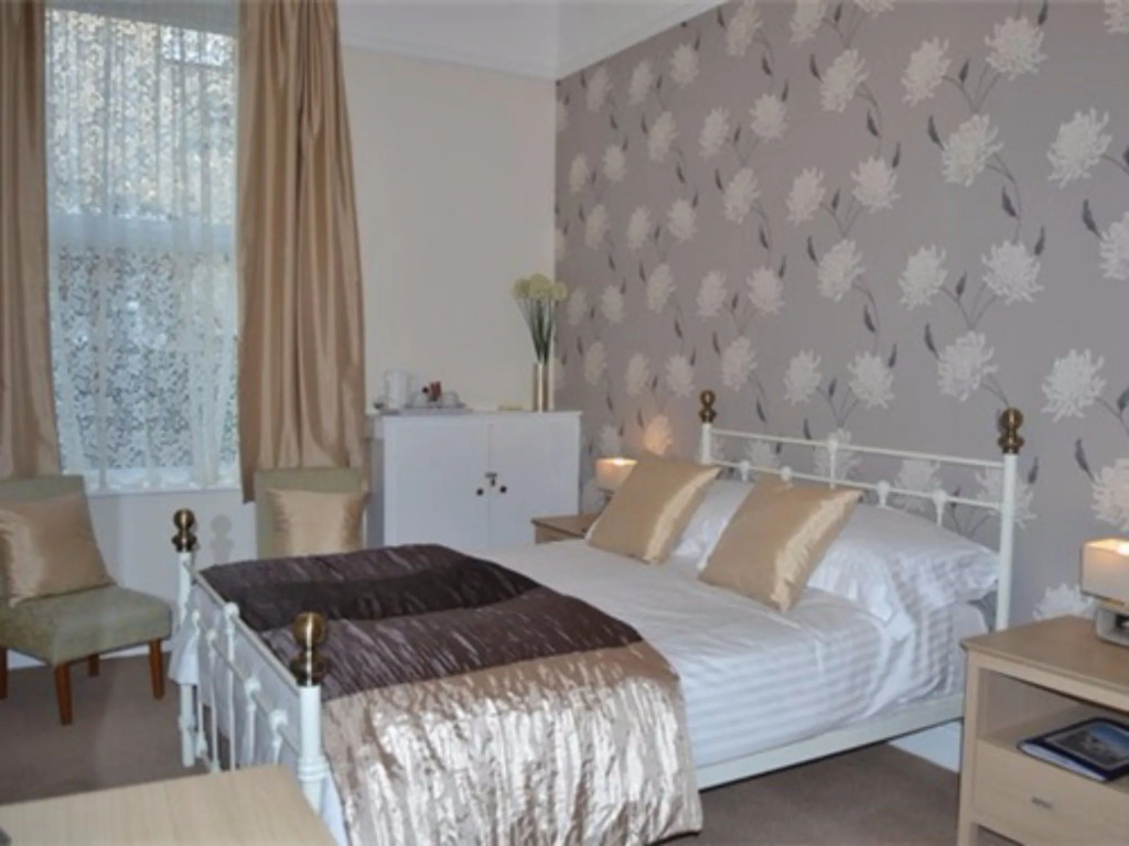 Birkdale Guest House