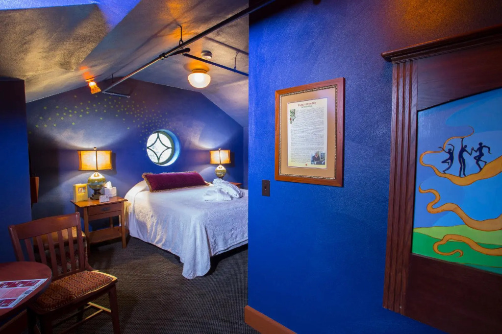 McMenamins Grand Lodge