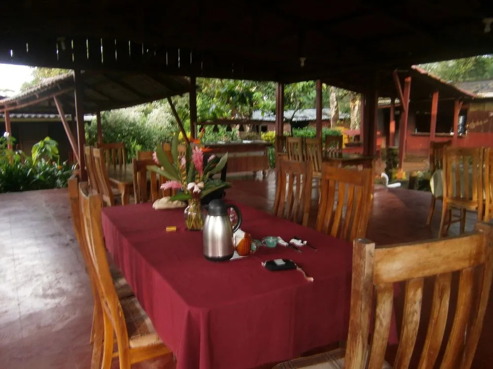 Montecristo River Lodge