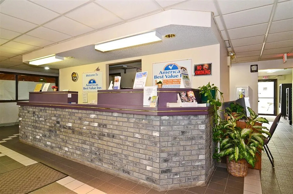 Americas Best Value Inn New London