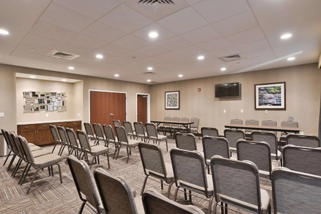 Hampton Inn & Suites Chippewa Falls