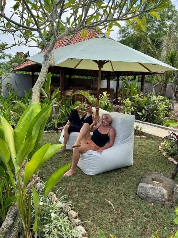 Puri Sari Villas, Restaurant and Bar